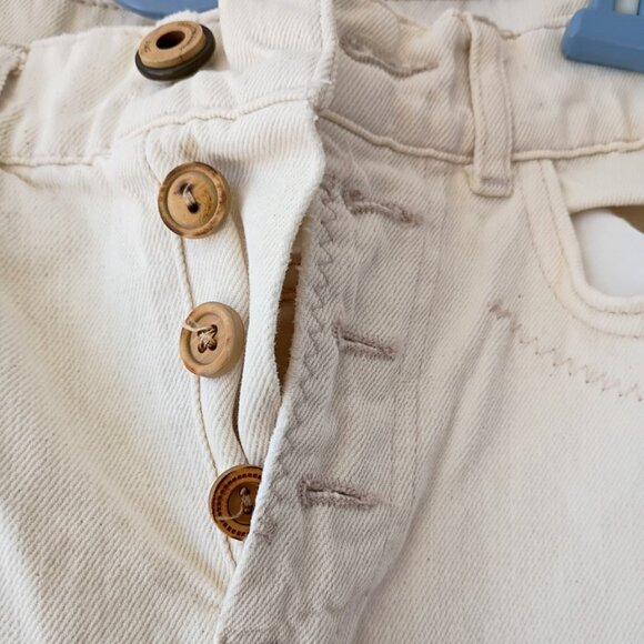 Zara Denim Collection Distressed High-Rise Button Fly Jeans - Off White, Size 00 - Picture 2 of 8